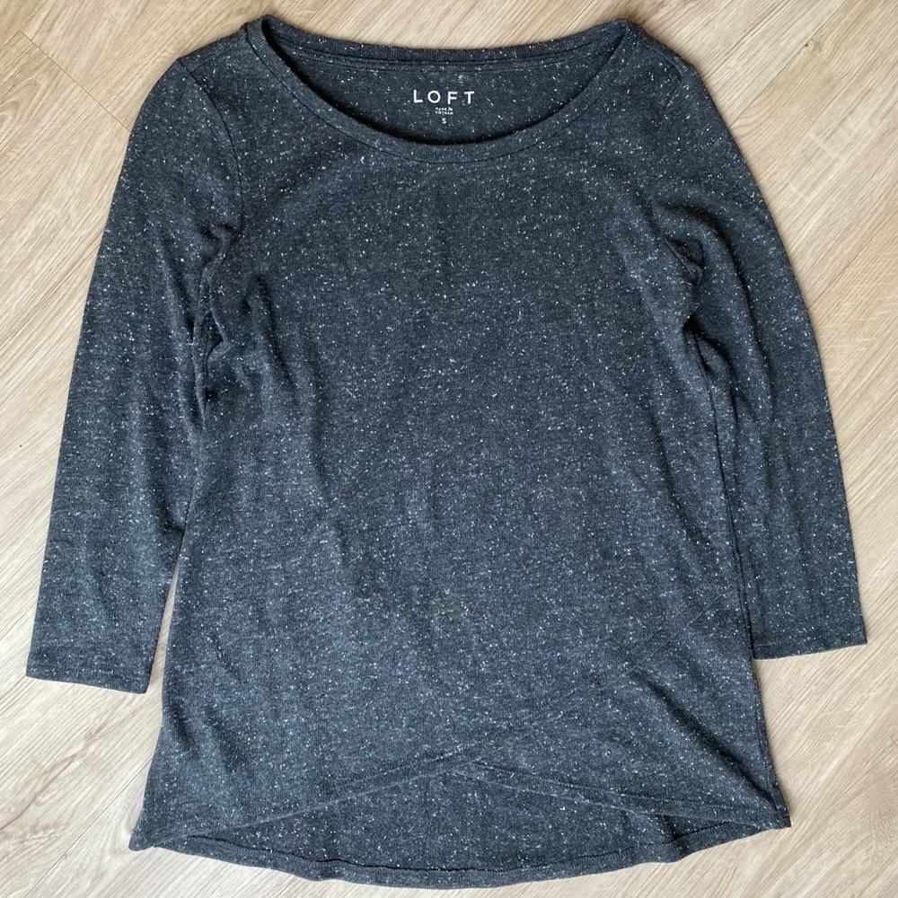 ❤️ NWOT Loft Speckled Cross Hem 3/4 Length Top - Small